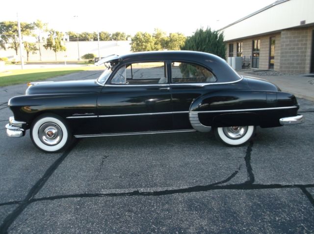 1950 Pontiac Other Sedan - photo 2