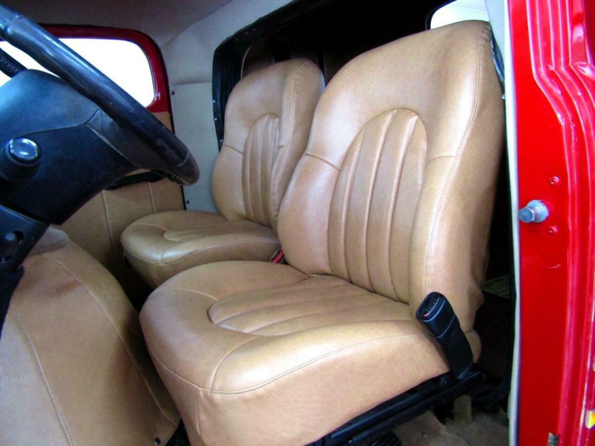1950 Ford F-350 XL Cab & Chassis 2D - photo 12