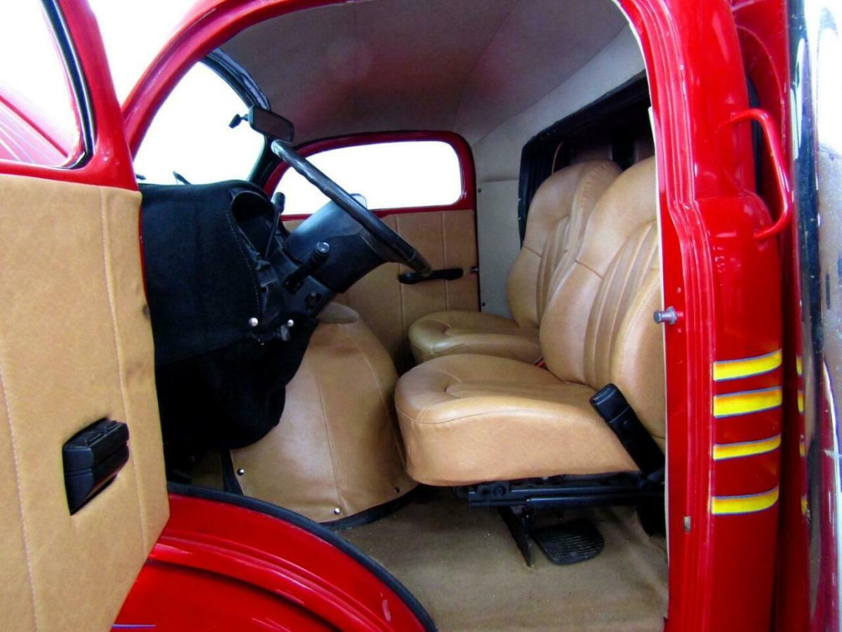 1950 Ford F-350 XL Cab & Chassis 2D - photo 8
