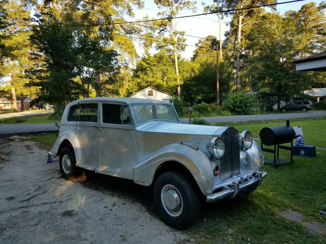 1950 Rolls-Royce Touring Limousine - photo 2