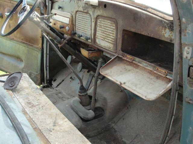 1950 Studebaker 2R5 - photo 8