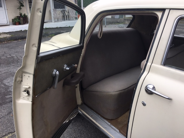 1950 Studebaker Champion sedan - photo 12