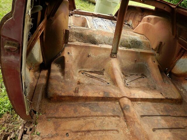 1950 Studebaker - photo 7