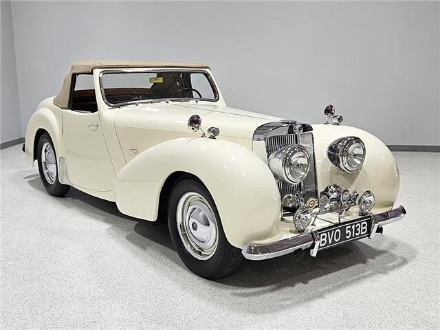 1950 Triumph 2000 Roadster - photo 6