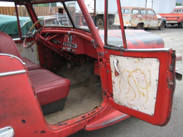 1950 Willys Jeepster - photo 13