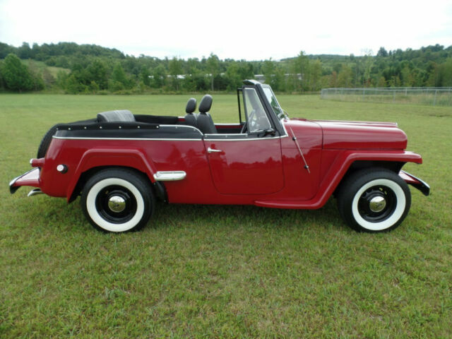 1950 Willys Jeepster Convertible - photo 2