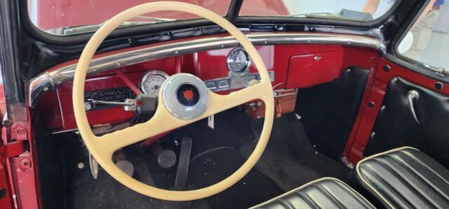 1950 Willys Jeepster - photo 10