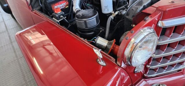 1950 Willys Jeepster - photo 12