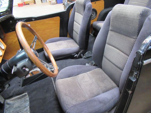 1950 Willys Jeepster - photo 9