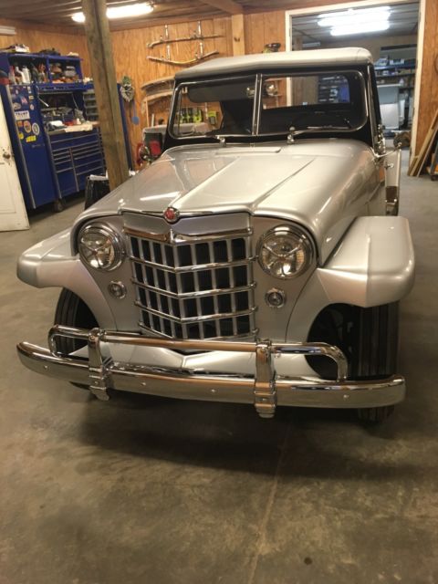 1950 Willys Deluxe Jeepster - photo 3