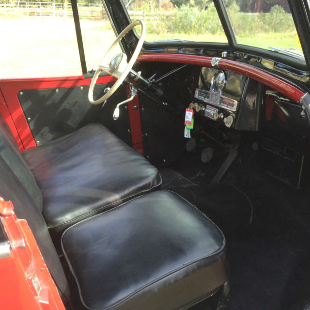 1950 Willys Jeepster Chrome - photo 9