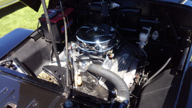 1950 Willys Jeepster - photo 10