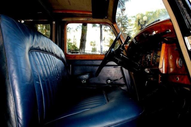 1951 Bentley Mark VI Leather Seats, Sunroof - photo 6