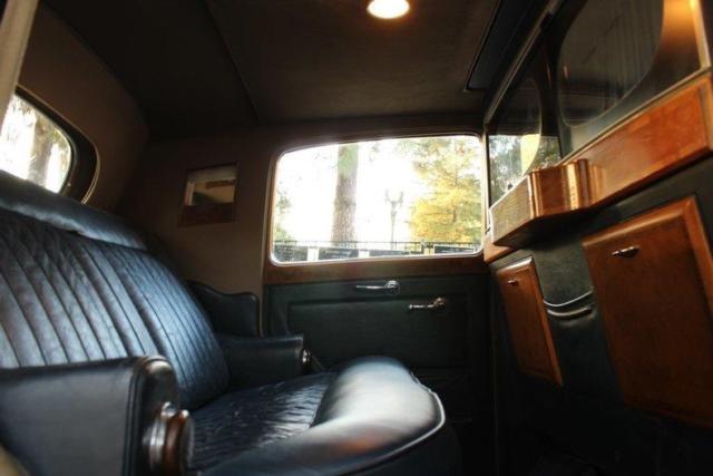 1951 Bentley Mark VI Leather Seats, Sunroof - photo 7