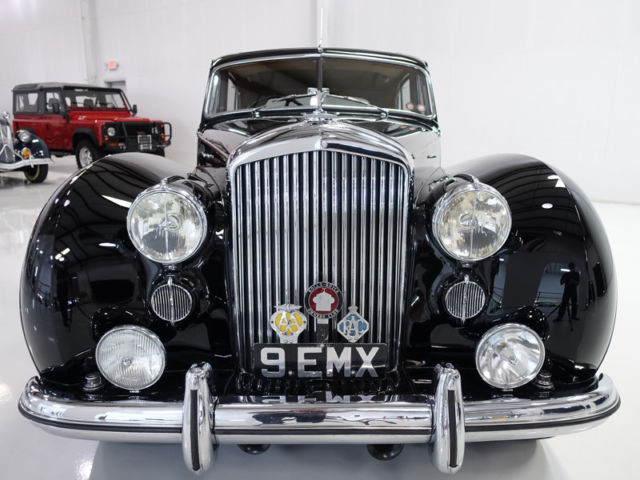 1951 Bentley Mark VI Light Weight Sports Saloon by H.J. Mulliner - photo 2