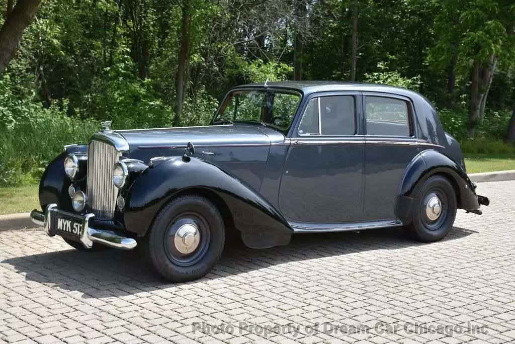 1951 Bentley MK6 - photo 2