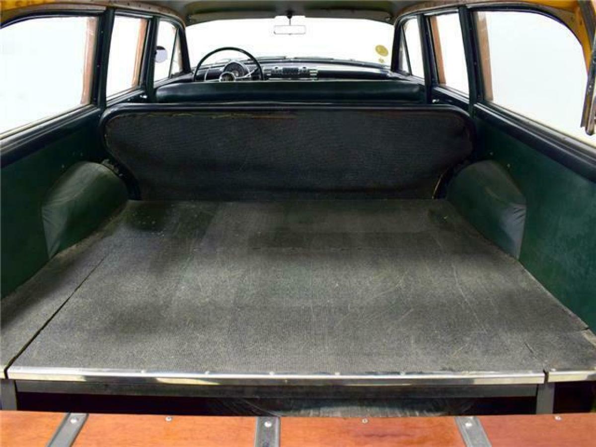 1951 Buick Roadmaster Estate Wagon - photo 10