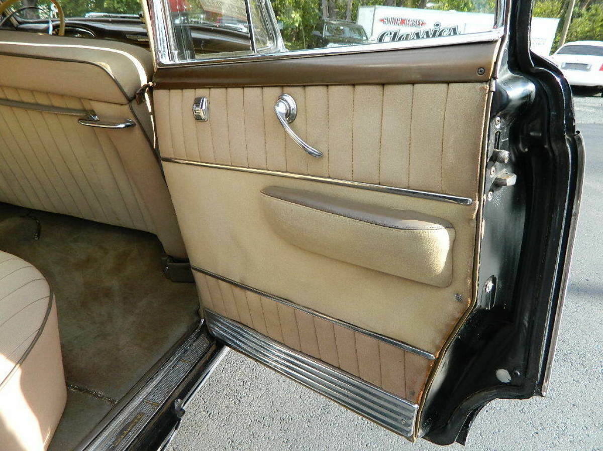1951 Cadillac Fleetwood Sixty Special - photo 10