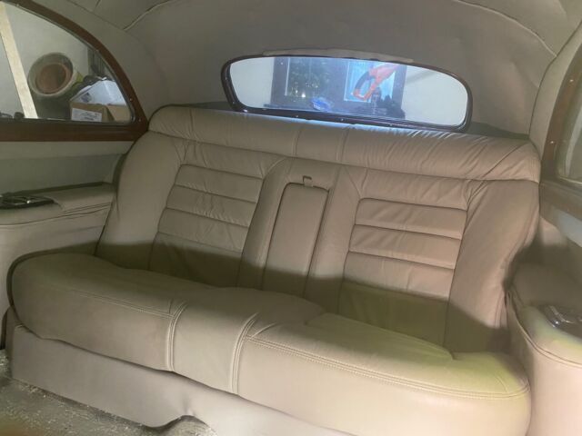 1951 Cadillac Series 75 limousine - photo 10