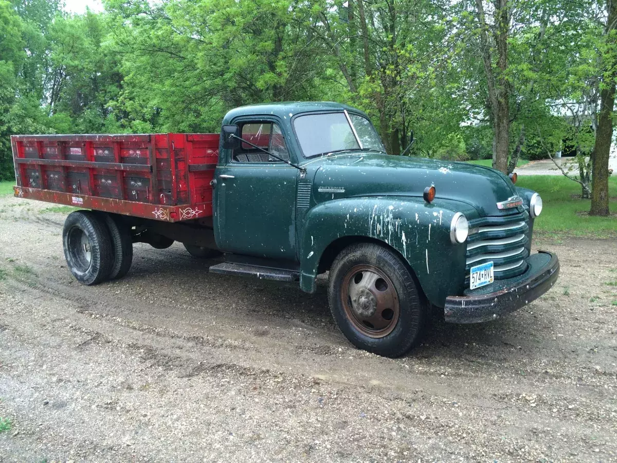 1951 Chevrolet 2 ton truck box and hoist 1951 Chevrolet Other Pickups