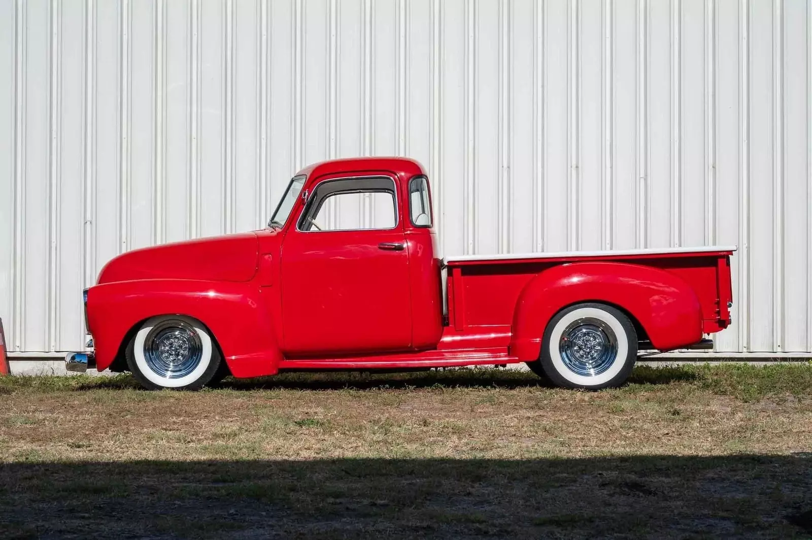 1951 Chevrolet 3100 5-Window Custom Pickup – Big Block Power, Show-Sto - photo 2