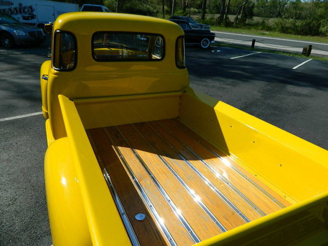 1951 Chevrolet C-10 Street - Hot Rod - photo 8