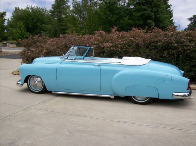 1951 Chevrolet convertible - photo 3