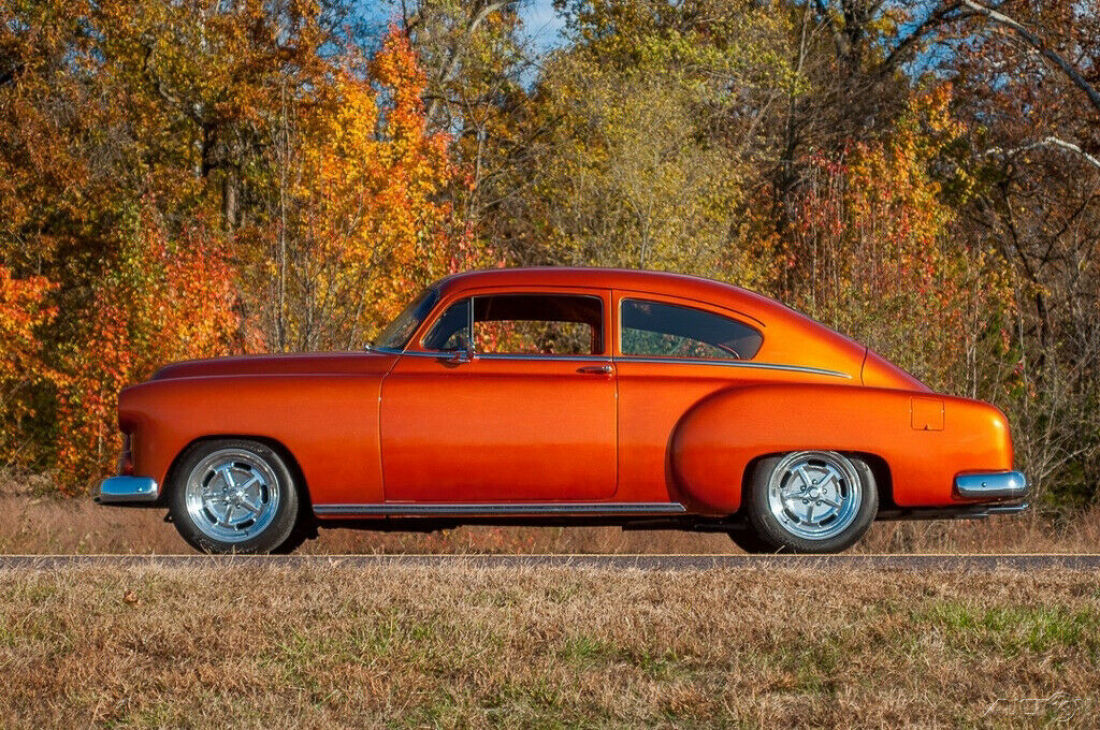 1951 Chevrolet Fleetline Deluxe Custom Coupe Restomod - photo 9
