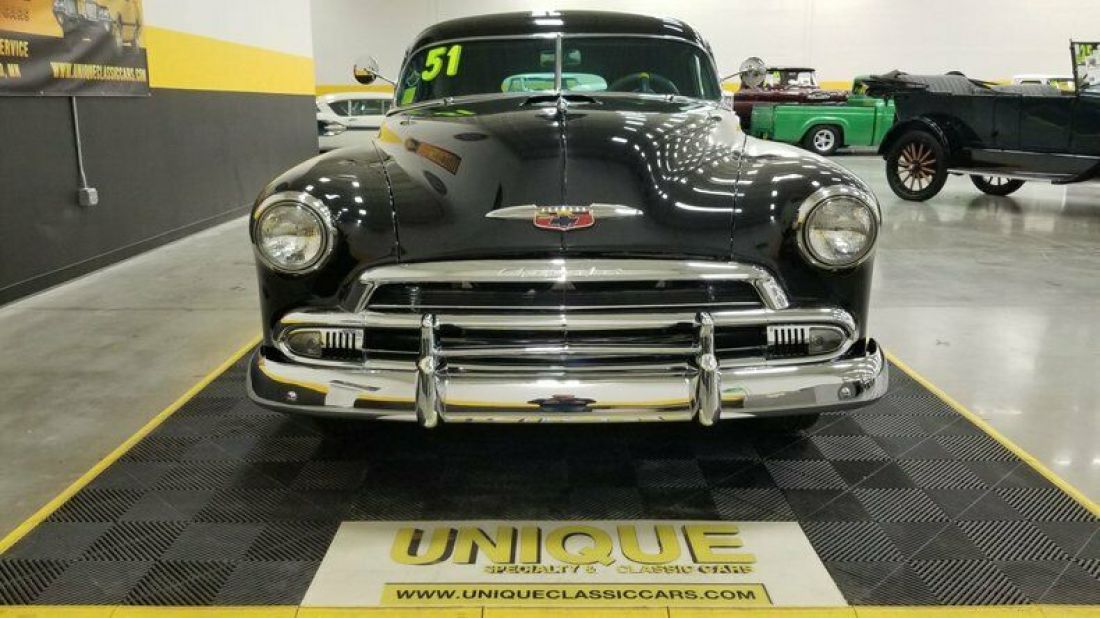 1951 Chevrolet Sedan Delivery Street Rod - photo 2