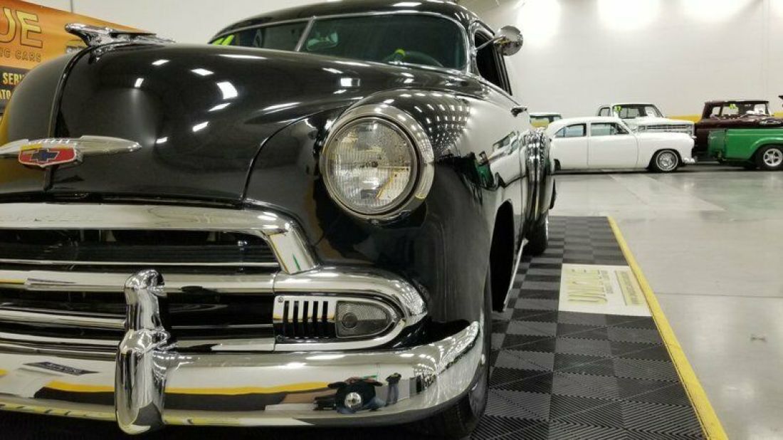 1951 Chevrolet Sedan Delivery Street Rod - photo 9