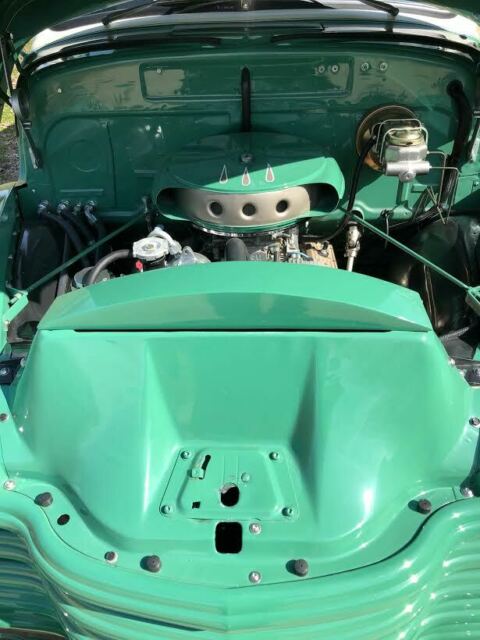 1951 Chevrolet Suburban - photo 6