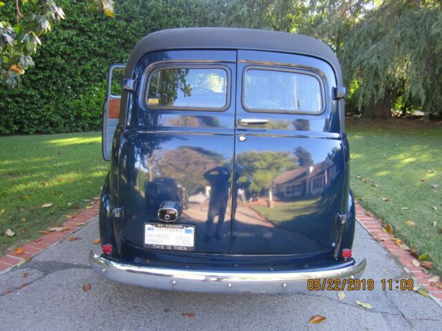 1951 Chevrolet Suburban - photo 3