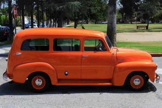 1951 Chevrolet Suburban -- - photo 4