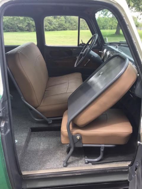 1951 Chevrolet Suburban - photo 13