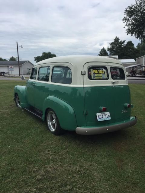 1951 Chevrolet Suburban - photo 4
