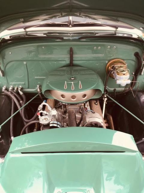 1951 Chevrolet Suburban - photo 10