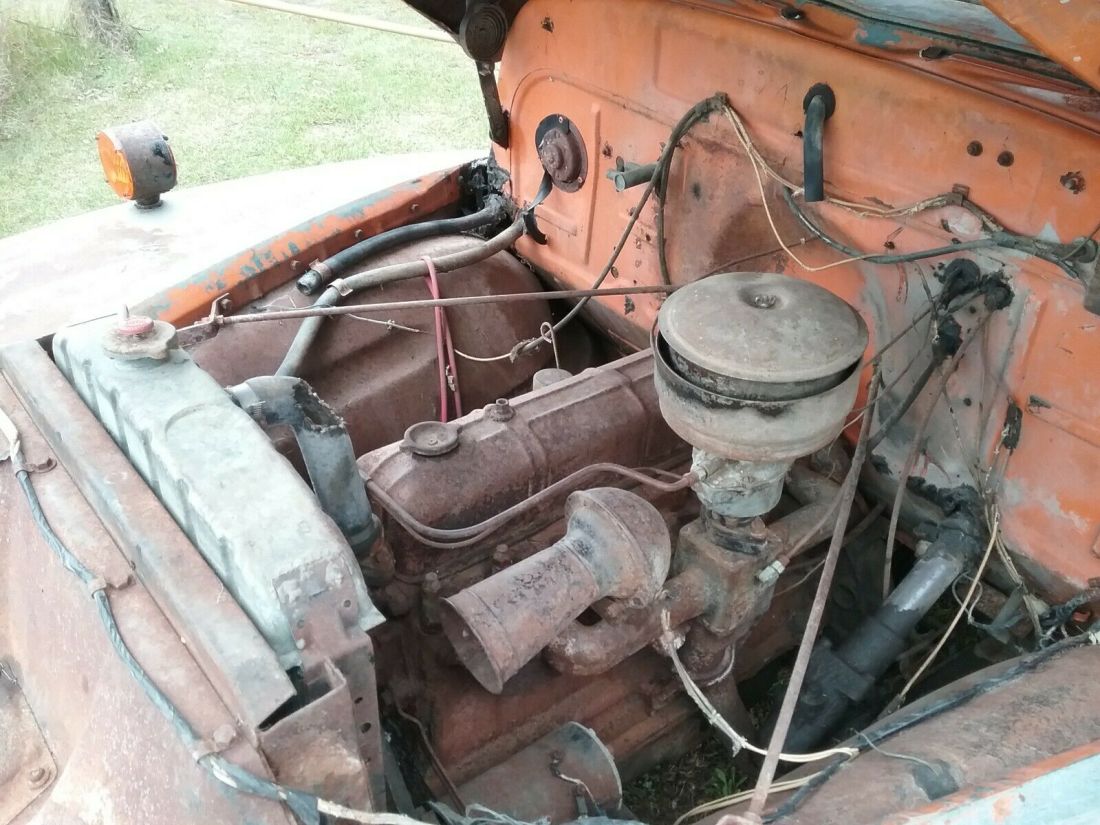 1951 Chevrolet Suburban - photo 13