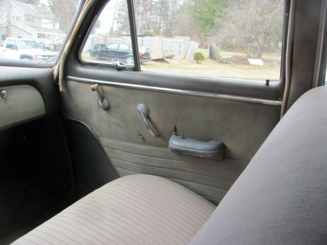 1951 Chevrolet deluxe - photo 9