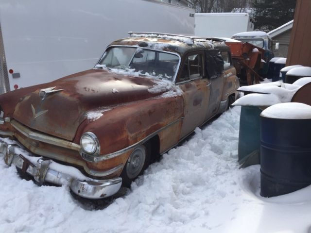 1951 Chrysler Town & Country - photo 2