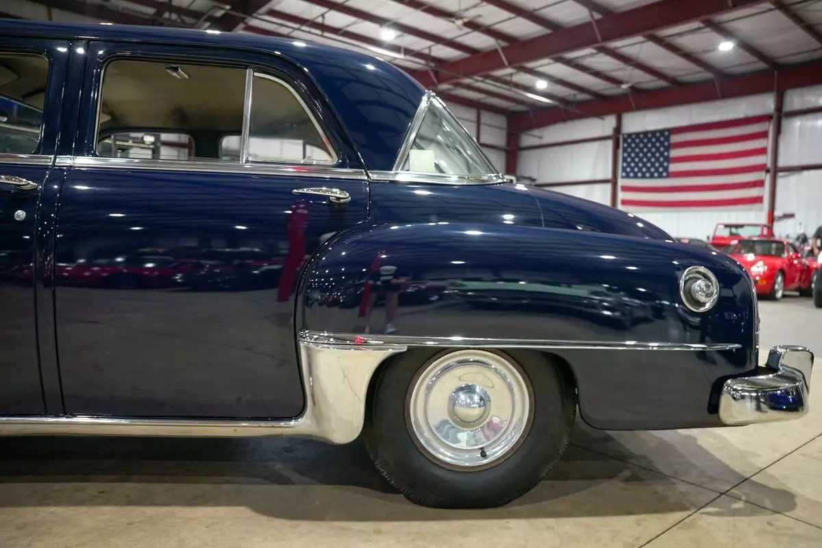 1951 Chrysler Windsor Deluxe - photo 5