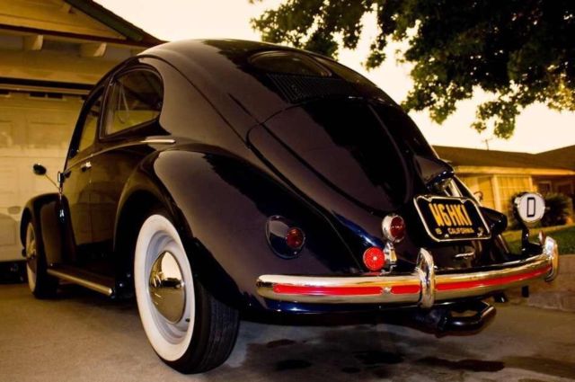 1951 “DE LUXE” SPLIT WINDOW VOLKSWAGEN BUG. 1951 Volkswagen Beetle - Classic "DE-LUXE"
