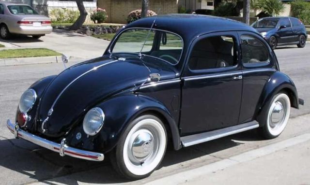 1951 Volkswagen Beetle - Classic "DE-LUXE" - photo 2