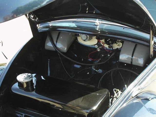 1951 Volkswagen Beetle - Classic "DE-LUXE" - photo 3