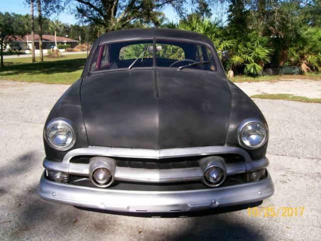1951 Ford Custom 2DR - photo 3