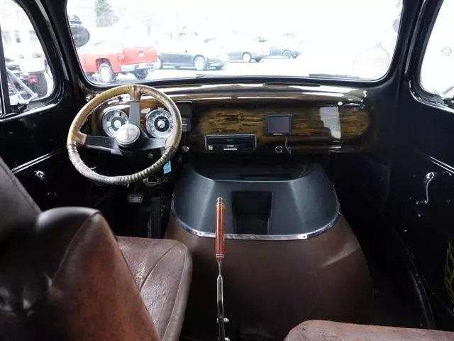 1951 Ford Bandit COE - photo 2