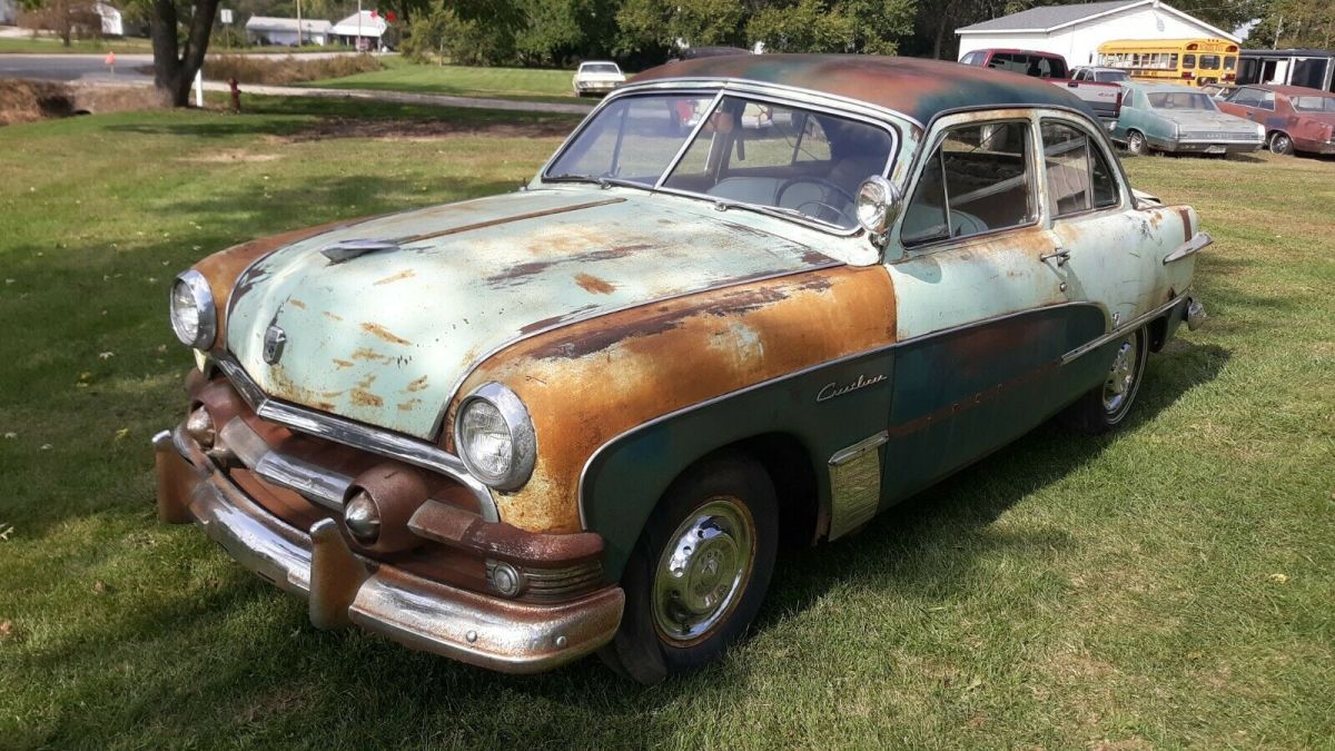 1951 FORD CRESTLINER 2 DOOR 51 SHOEBOX IOWA PROJECT CAR Complete Rod Custom 1951 Ford Crestliner