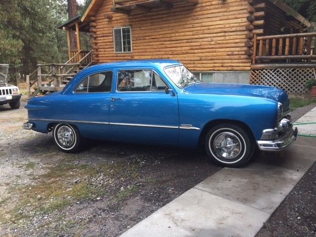 1951 Ford Deluxe