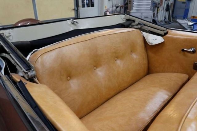 1951 Ford Custom Deluxe Convertible - photo 11
