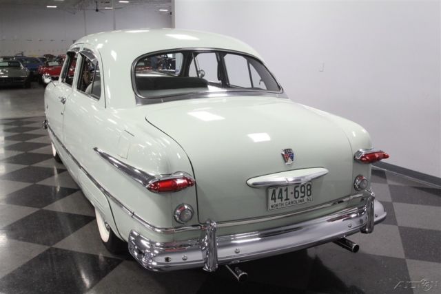 1951 Ford Custom - photo 10