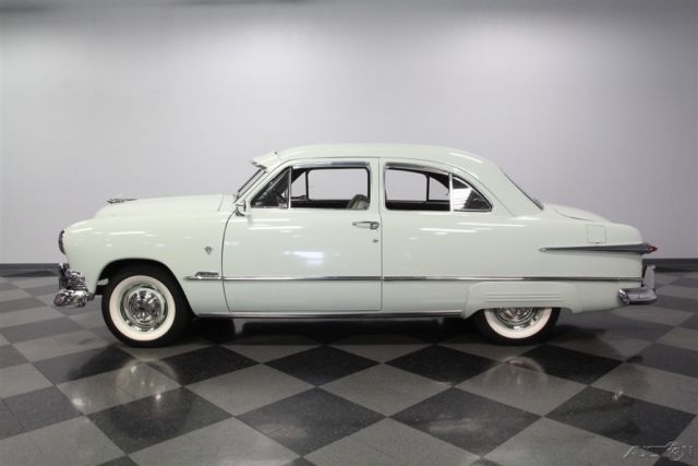 1951 Ford Custom - photo 7
